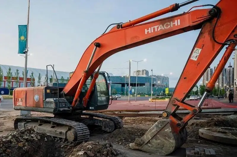 «Подводные лодки» на столичном проспекте всплывать не будут - акимат