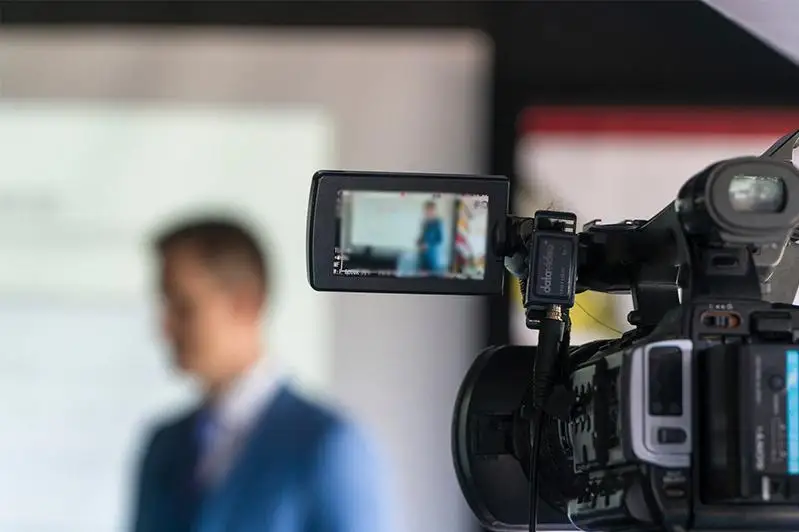 Онлайн-трансляции заседаний госорганов прокомментировала Аида Балаева