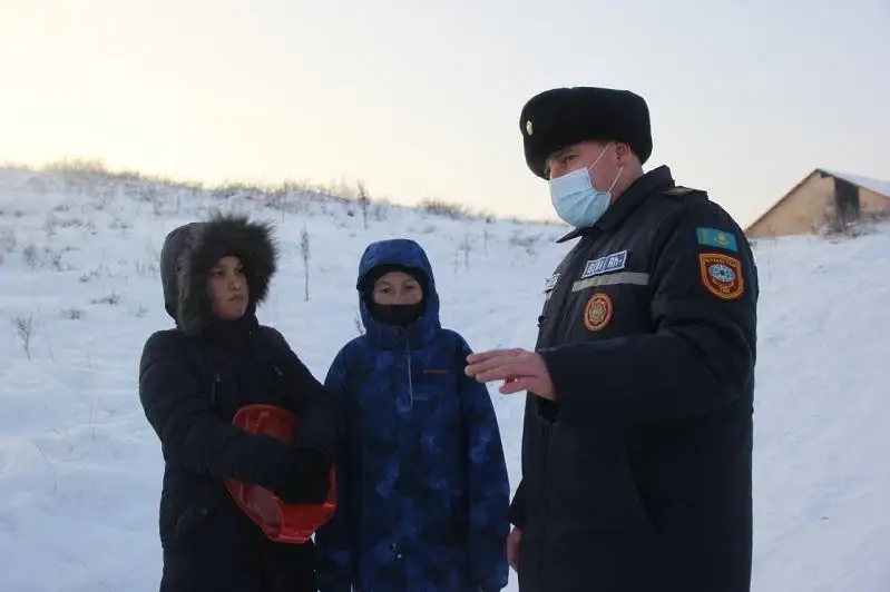 Небезопасные места зимнего отдыха выявили спасатели ВКО