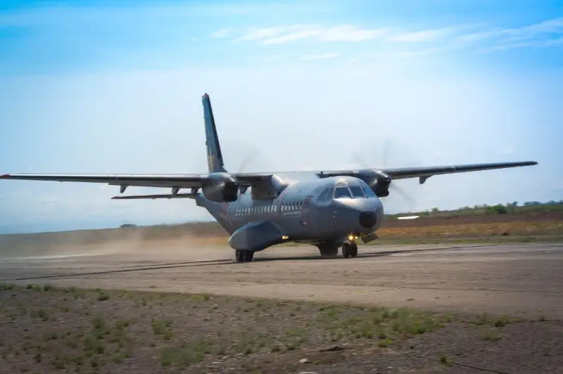 Военные летчики переведены на усиленный режим службы