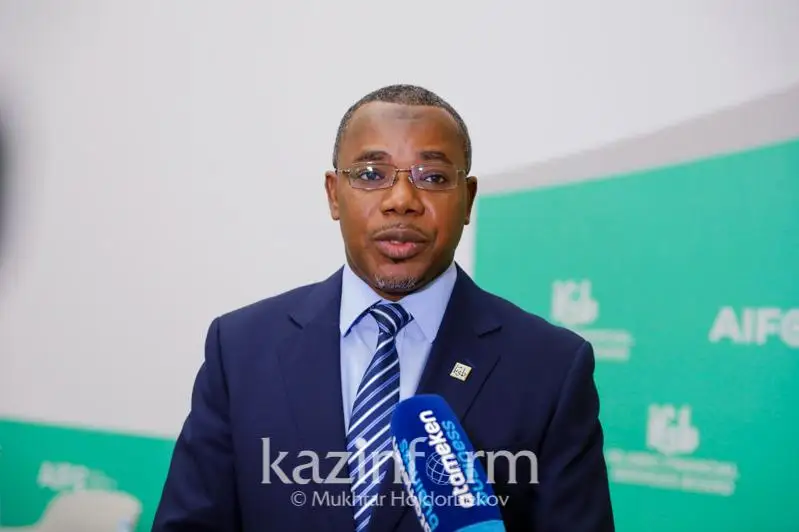 Необходимость развития рынка исламских страховых услуг в Казахстане отметил генсек IFSB