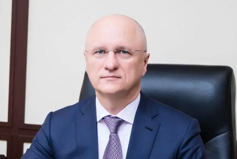 Роман Скляр поздравил работников транспорта с профессиональным праздником