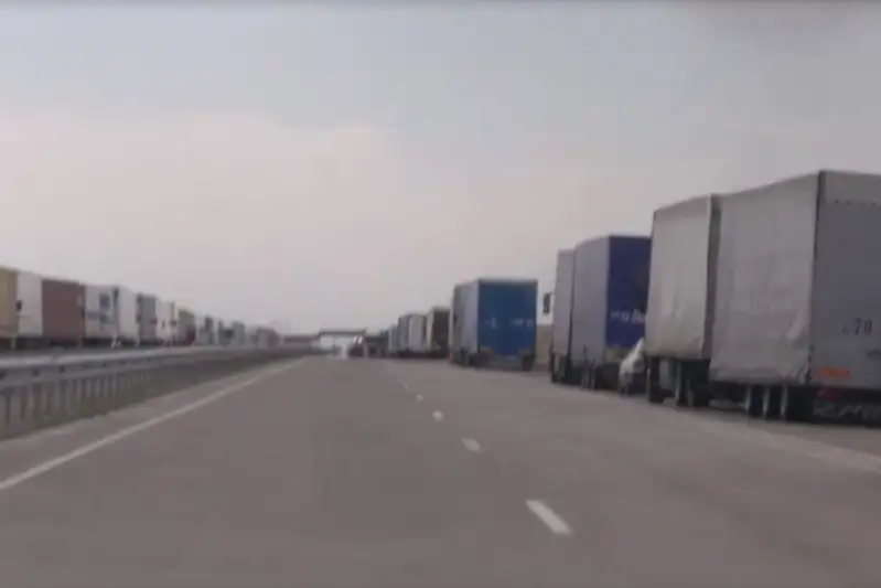 Правопорядок на пункте пропуска «Нур жолы» в Алматинской области восстановлен