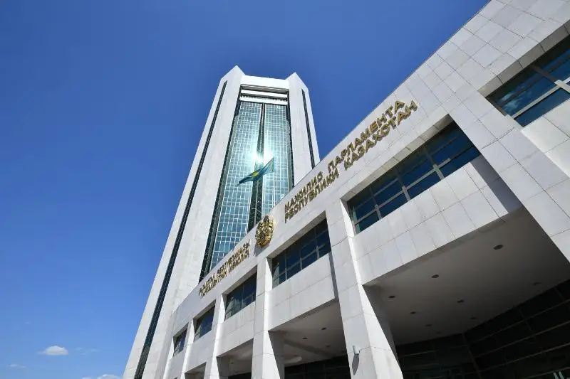 Мажилис объявил о начале приема заявок на премию журналистам «Парламент сөзі»