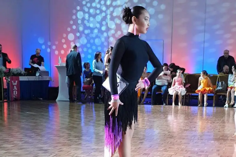 Призерами международного турнира по бальным танцам стали юные семейчане