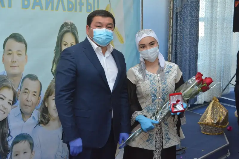 Квартиры подарили 41 многодетной семье Жезказгана