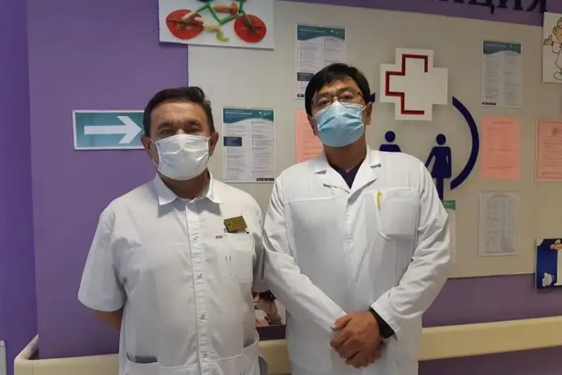 Пятилетнюю девочку с тяжелыми травмами спасли в Нур-Султане