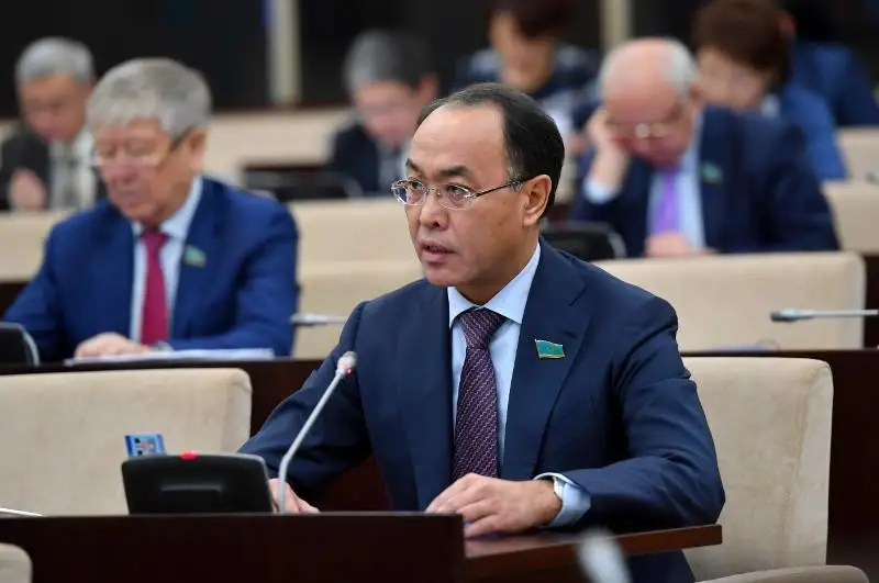 Невозможно переоценить вклад Нурсултана Назарбаева в историю становления Казахстана как правового государства - сенатор