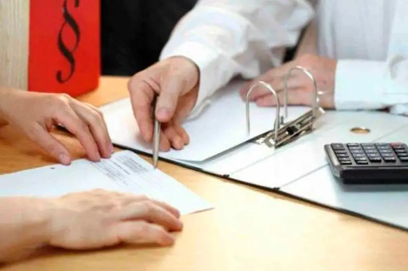 Сотрудник банка обманул доверчивых актюбинцев  на несколько миллионов тенге