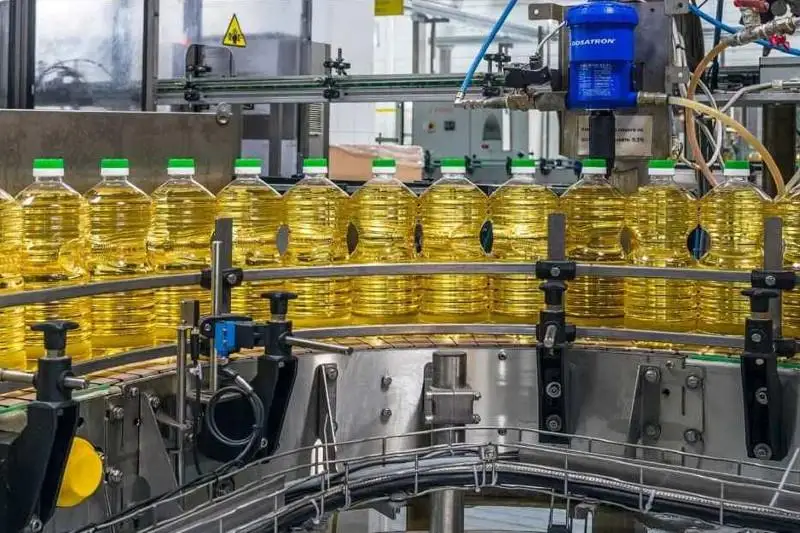 Казахстанские предприятия во время пандемии: «Шымкентмай» не будет сокращать объемы производства