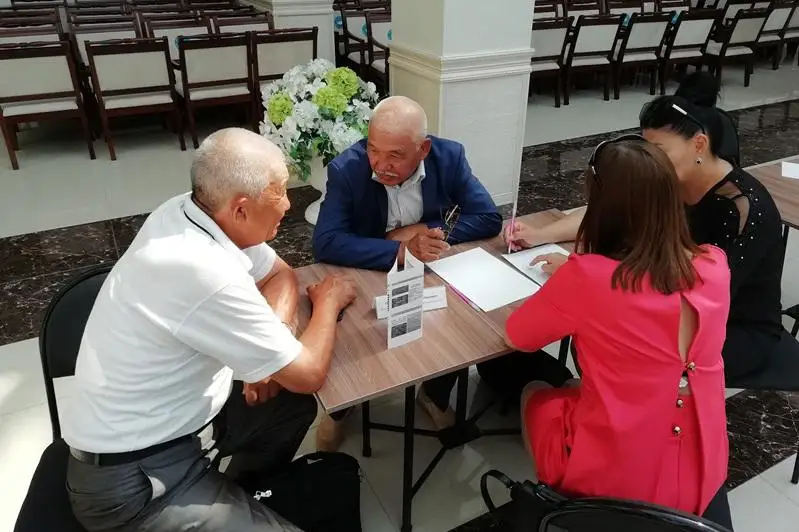 Около 1500 человек получили бесплатные консультации от медиаторов в Карагандинской области