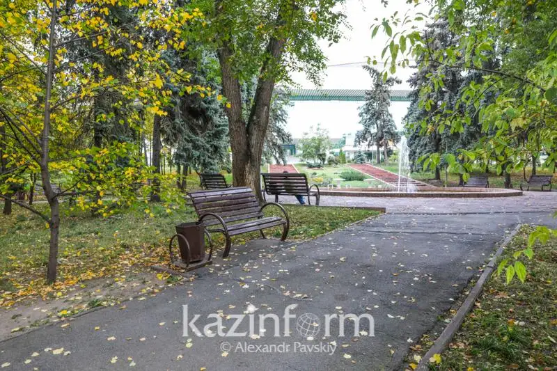 Два парка и 20 скверов благоустраивают в Алматы