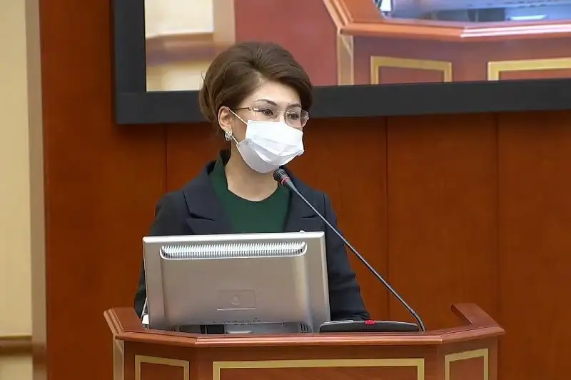 Рекламу товарного знака отечественных алкогольных напитков могут разрешить в Казахстане