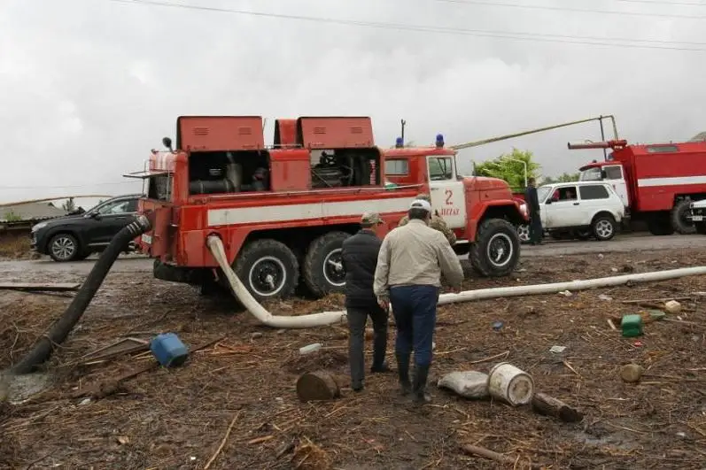 В Мактаарале следят за устранением последствий стихии