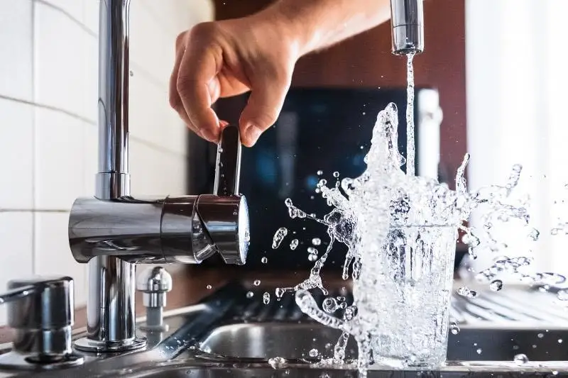 Около 330 млрд тенге привлекут для строительства канализационно-очистных сооружений в РК