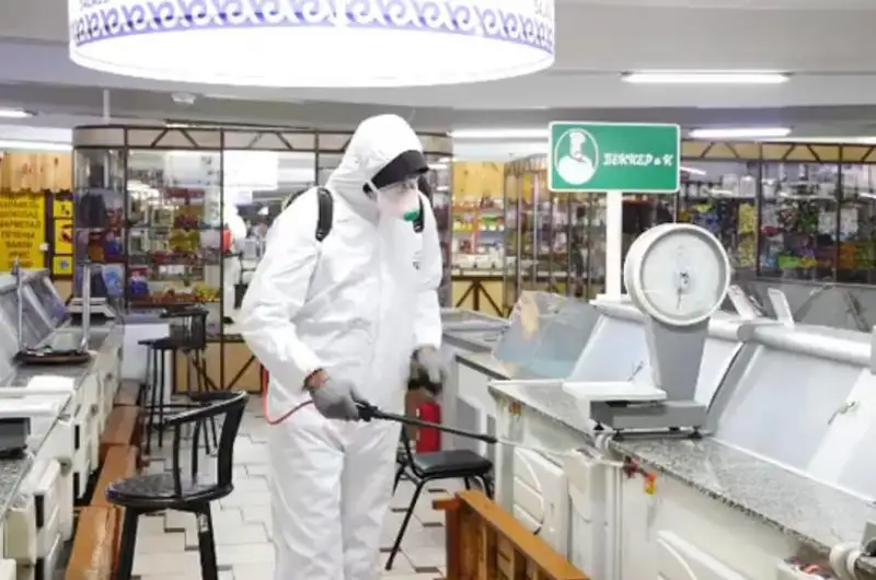 В Нур-Султане проходит масштабная дезинфекция