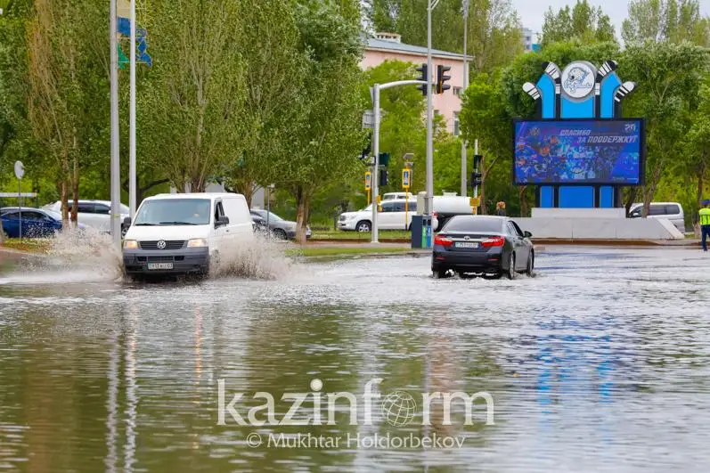 Больше половины месячных осадков выпало в Нур-Султане за ночь