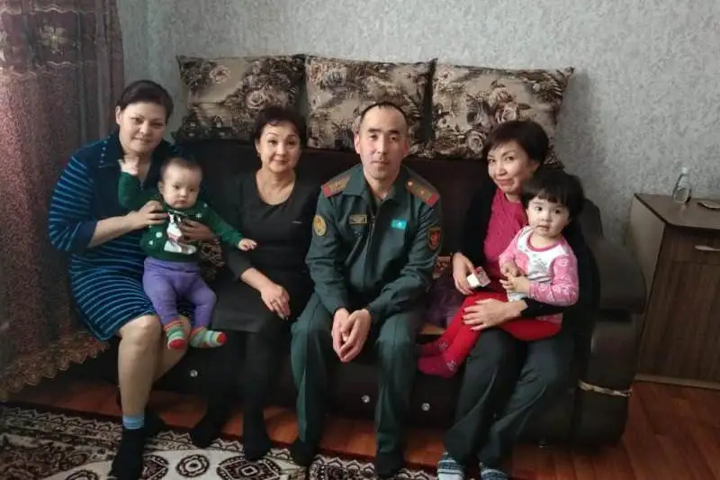 Свыше 200 военнослужащих отмечают новоселье в ВКО