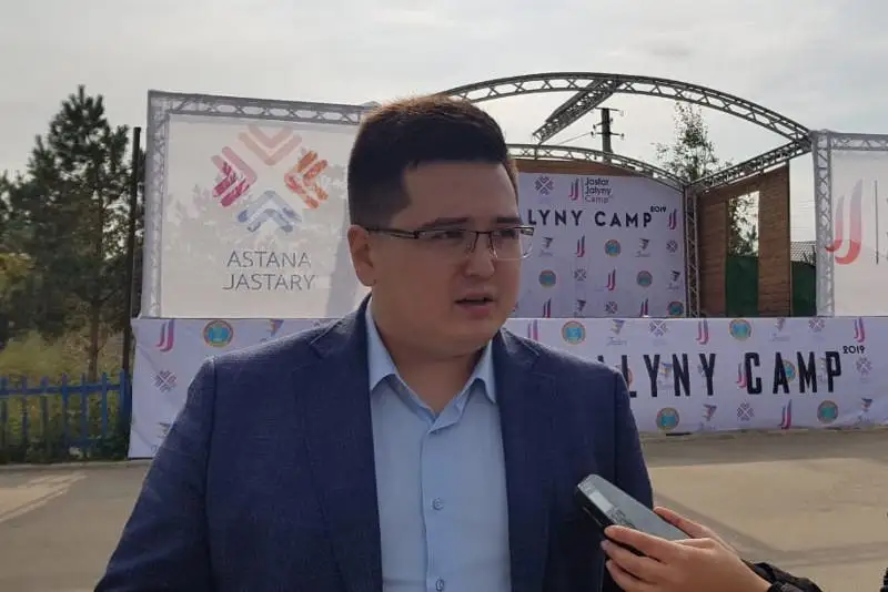 О буднях столичного волонтерского штаба рассказал Чингиз Тлеулин