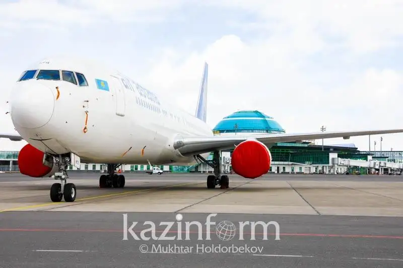 Сколько авиарейсов сократили в Казахстане