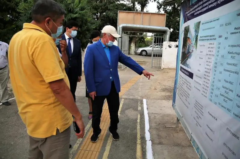 В отдельных школах Тараза выполнена лишь пятая часть намеченных строительных работ
