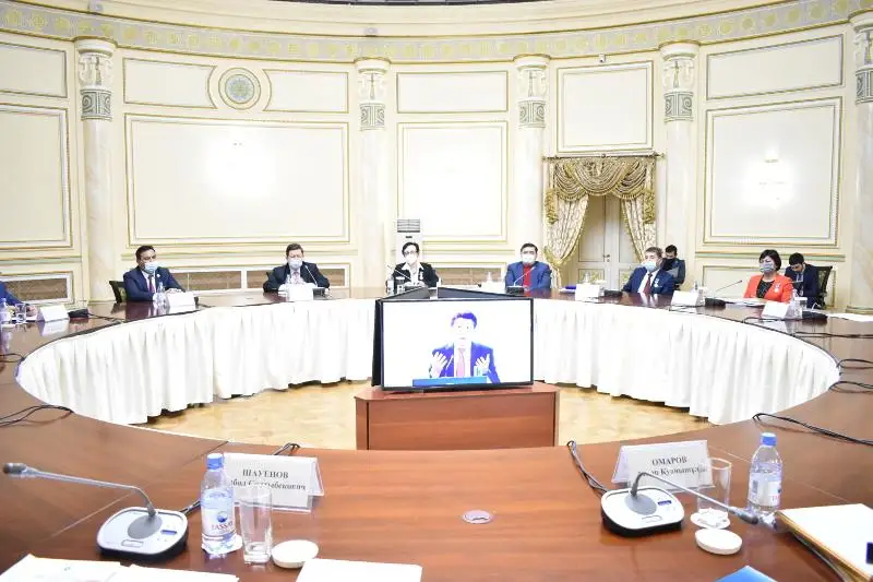 Круглый стол АНК «Елі сүйген, Елін сүйген  Елбасы» прошел в Алматы