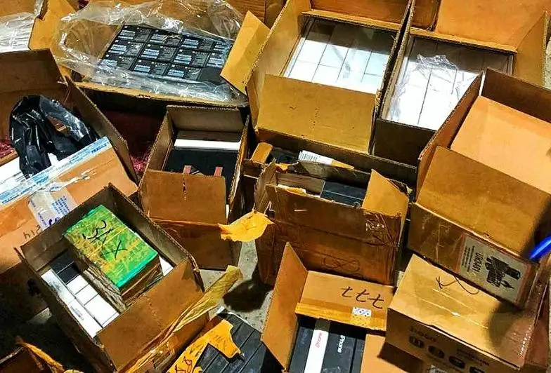 В Кыргызстане выявлена незаконная попытка вывоза в Казахстан сотовых телефонов на 25 млн сомов