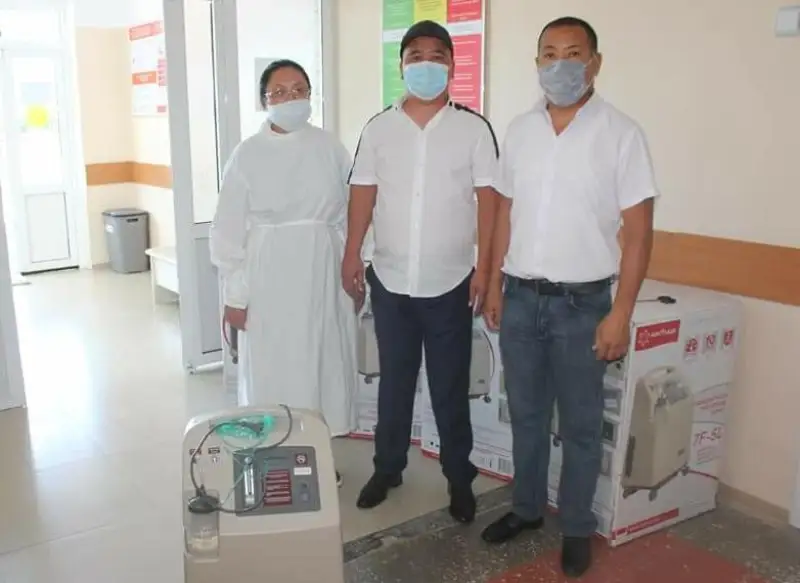 Казыгуртский предприниматель передал в больницу комплекты кислородного концентратора