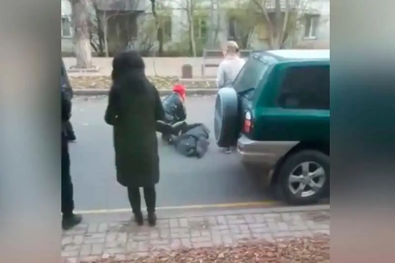 7-летнюю девочку сбили возле школы в Алматы