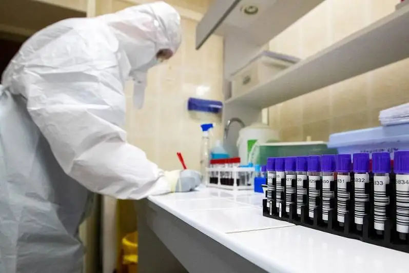 Россия обошла Францию и вышла на шестое место в мире по числу случаев коронавируса