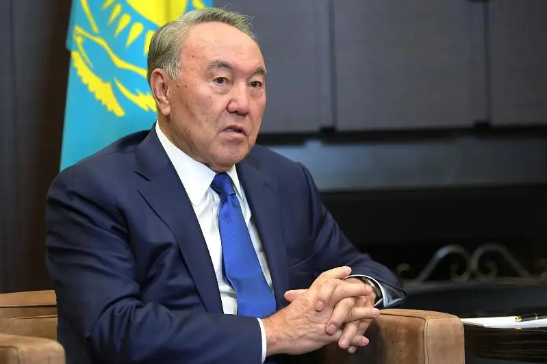 Нурсултан Назарбаев выразил соболезнования родным и близким жертв пандемии