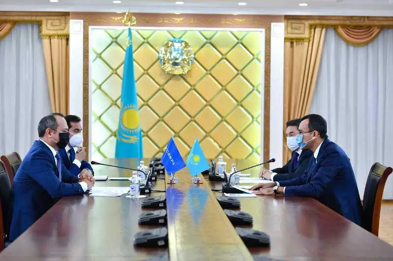 Маулен Ашимбаев принял генерального секретаря ТюркПА