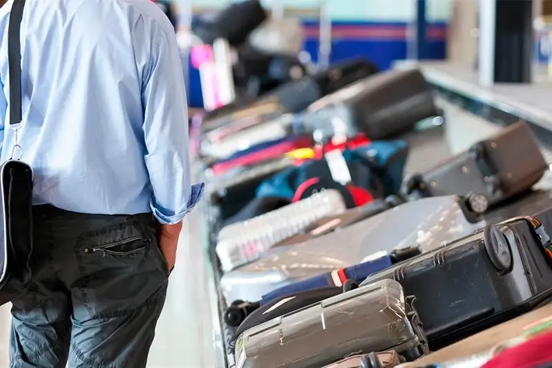 Пассажир, прибывший из Москвы в Алматы, мог заразиться коронавирусом от сына