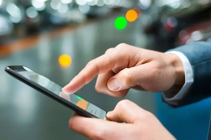 Приступить к поэтапной отмене роуминга мобильных операторов в ЕАЭС предложил Аскар Мамин