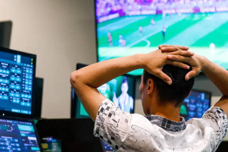 Актюбинец открыл незаконно три букмекерские конторы