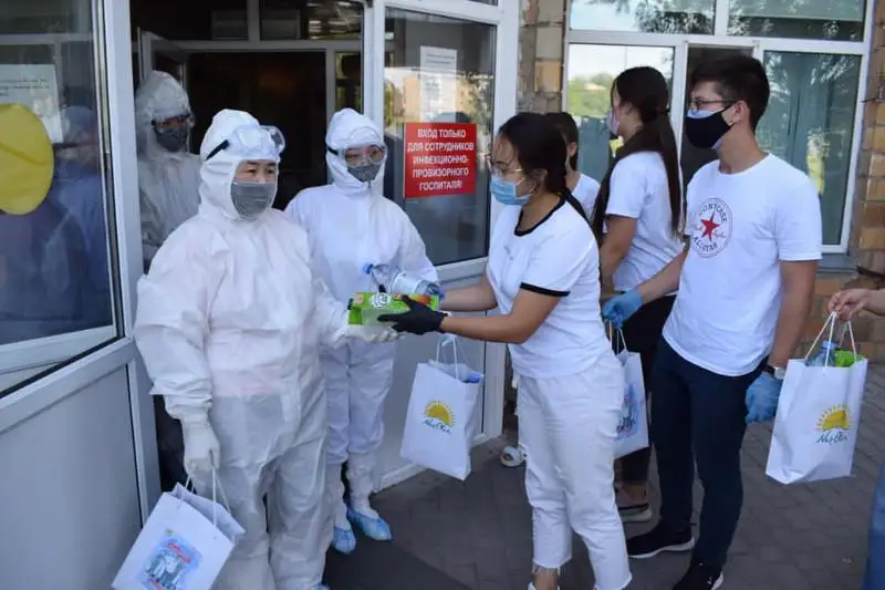 Nur Otan оказывает помощь больницам Карагандинской области