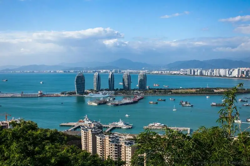 536 туристов с китайских курортов прилетели в Нур-Султан и Алматы