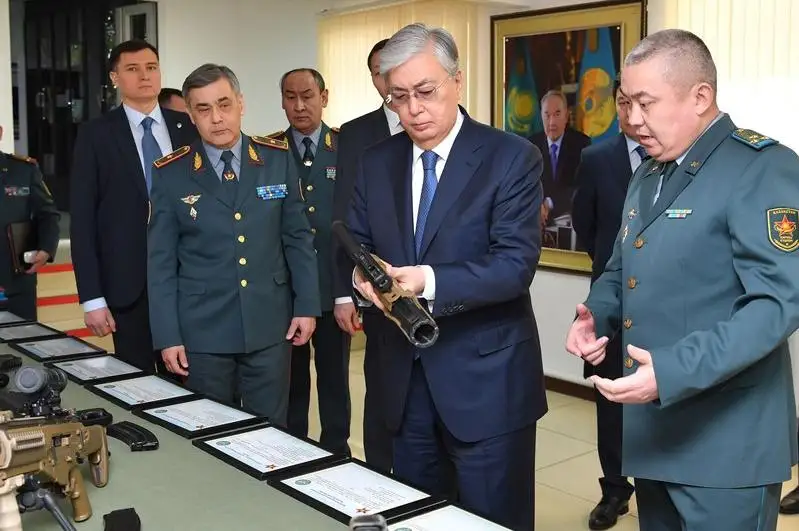 Президент РК посетил штаб-квартиру Главного разведывательного управления Вооруженных сил