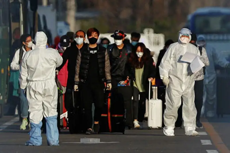 В Китае за сутки выявили 23 новых ввозных случая коронавируса