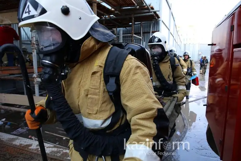 Крупный пожар произошел на Жайремском ГОК в Карагандинской области