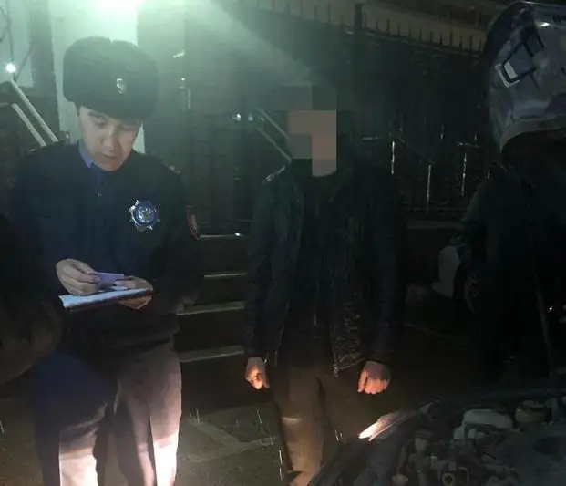 Участников свадебного кортежа оштрафовали в Туркестане