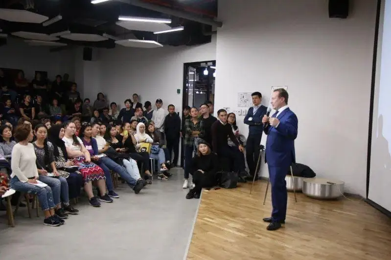 Мотивационные курсы для будущих и начинающих бизнесменов начались в Алматы