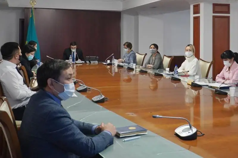 Девять новых лабораторий на случай второй волны коронавируса закупили в Нур-Султане