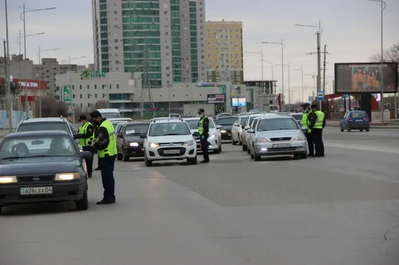 Контроль за соблюдением режима карантина усилили актюбинские полицейские