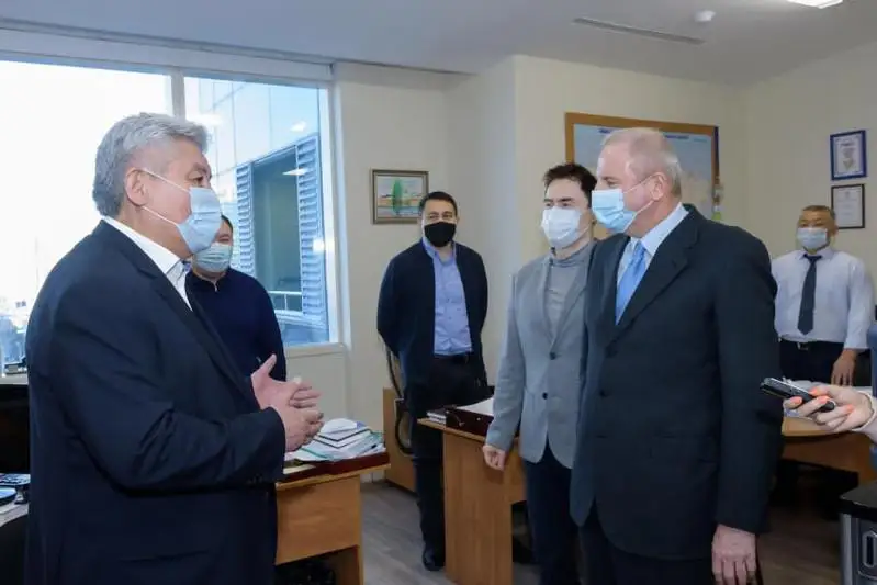 Питер Штурм встретился с работниками АО «Пригородные перевозки»