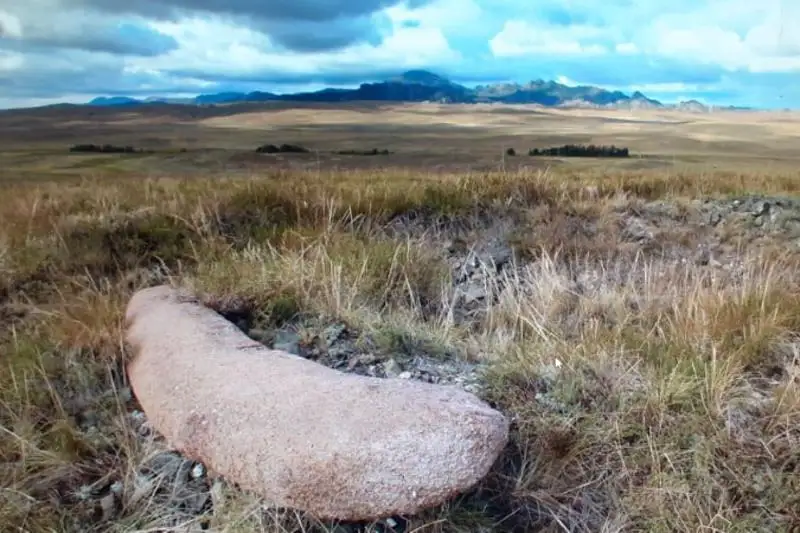 Каменную стелу VIII - VII веков до нашей эры нашли в Павлодарской области