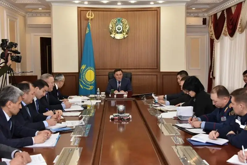 Итоги рабочей поездки Главы государства в Акмолинскую область обсудили в акимате