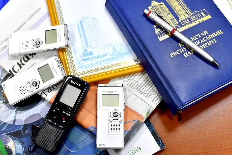 Сенат РК объявил о начале конкурсов для журналистов