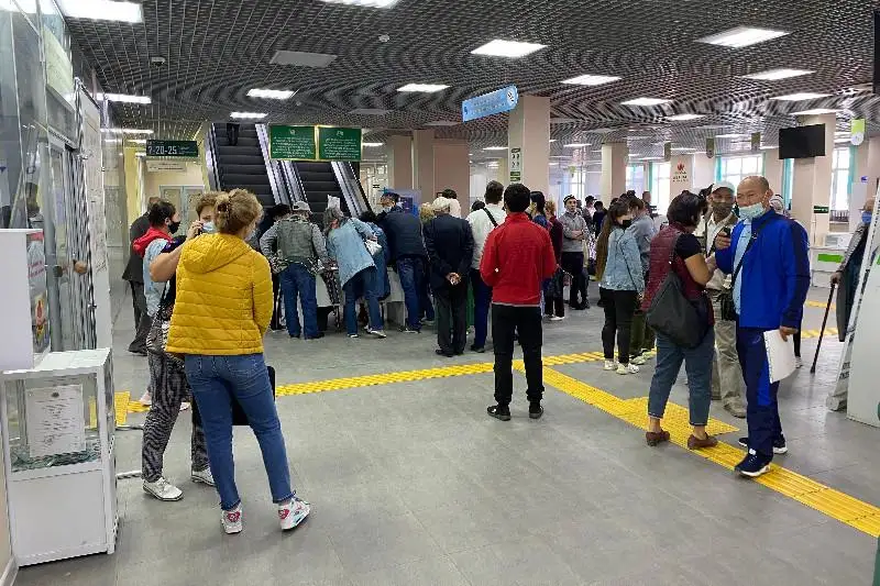 Возобновить работу секторов самообслуживания в зданиях ЦОН предлагают актюбинцы