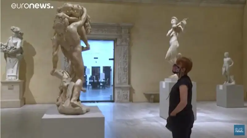 Музеи Нью-Йорка открываются после полугодового карантина